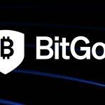 Best Crypto to Invest In While Four Firms Race to Package Hyperliquid and Retail Builds Positions Elsewhere
